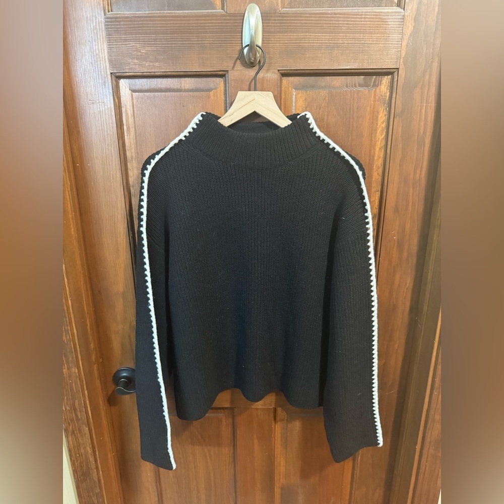 Ann Taylor Whip Stitch Sweater Size L